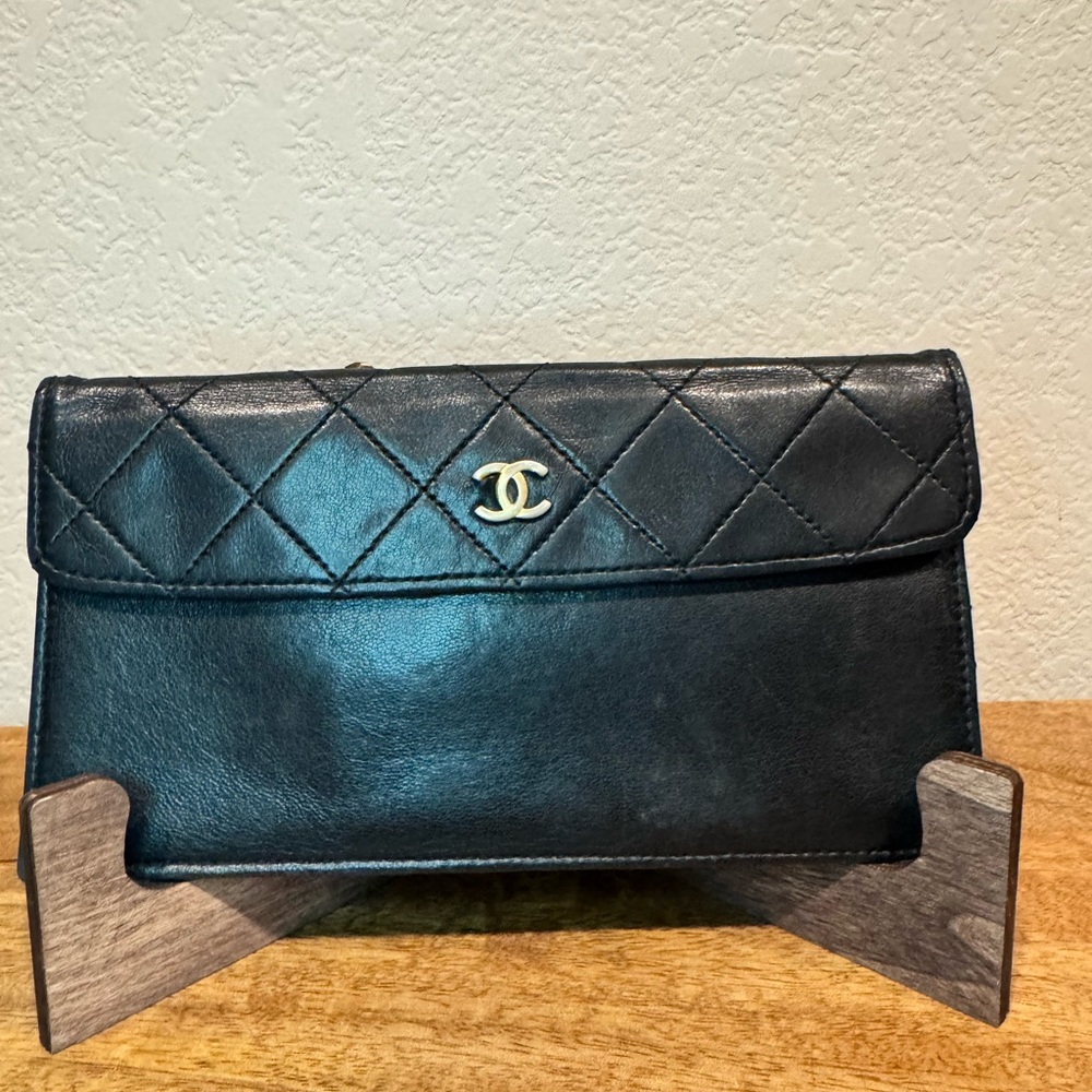 CHANEL Black Quilted Leather Clutch with CC Logo